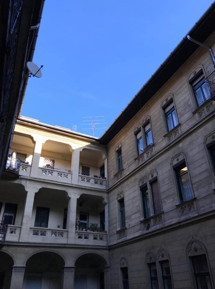 Csengery Apartment 布达佩斯 外观 照片
